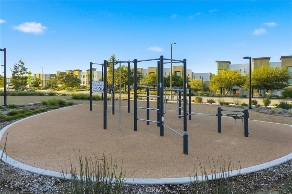 Iris (IRIS5P) - Residential