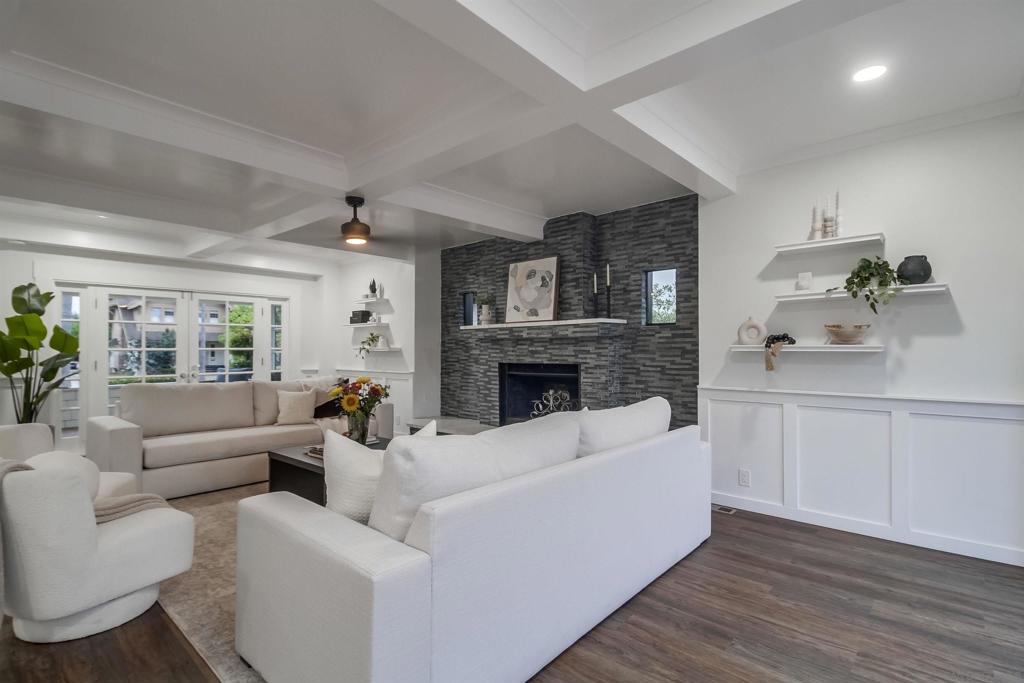 Mission Hills - Residential Income