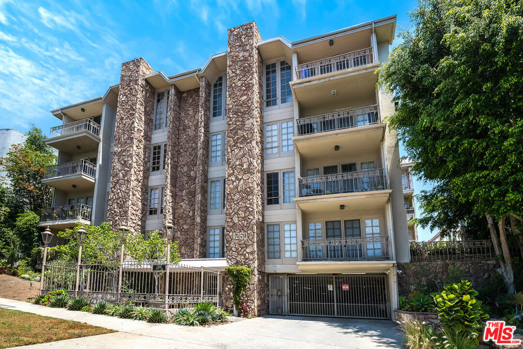1260 S Beverly Glen Boulevard 408