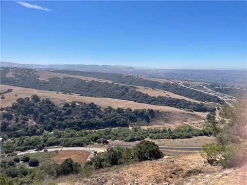 Photo of 1250 Longview Avenue, Pismo Beach, CA 93449 (MLS # PI25156581) Photo of 1250 Longview Avenue, Pismo Beach, CA 93449 (MLS # PI25156581)