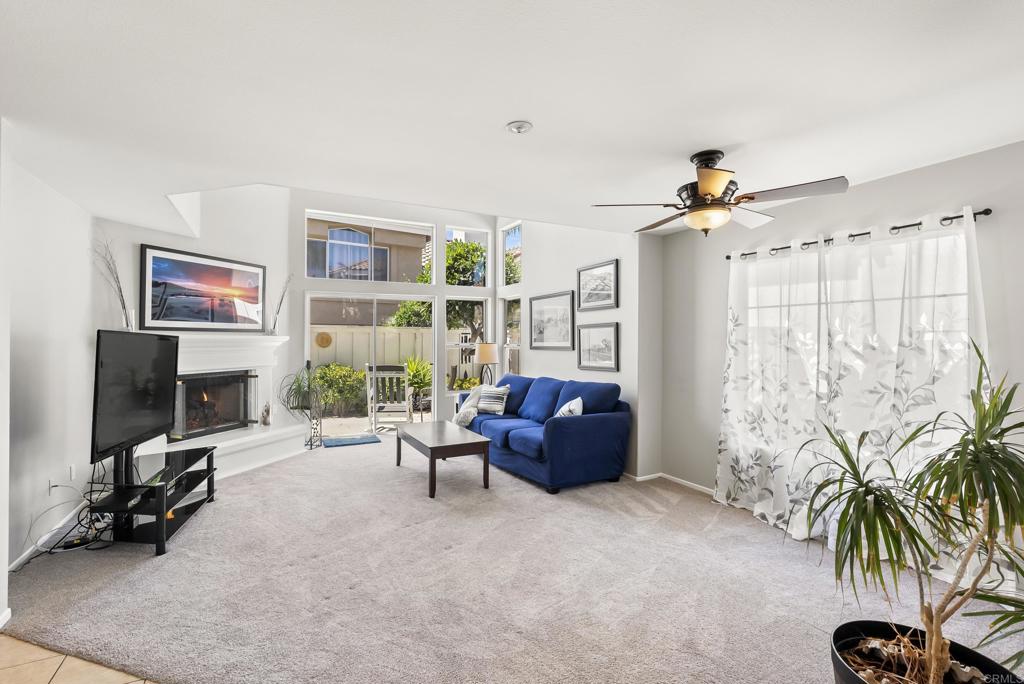 1828 Monserrat Way