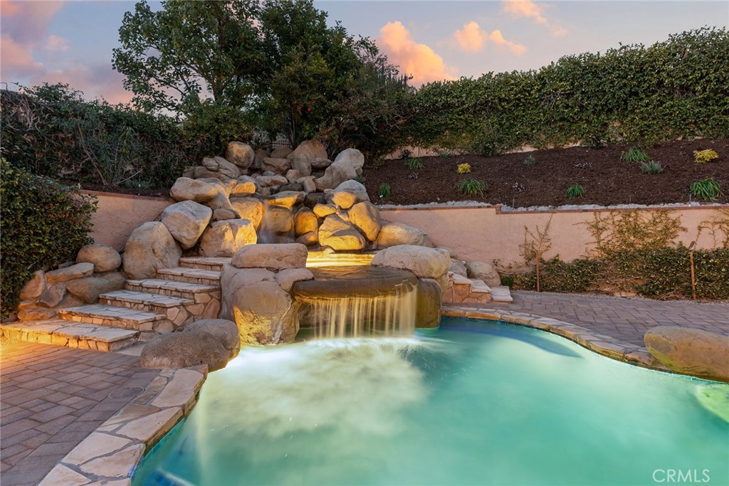 29621 Ridgeway Drive