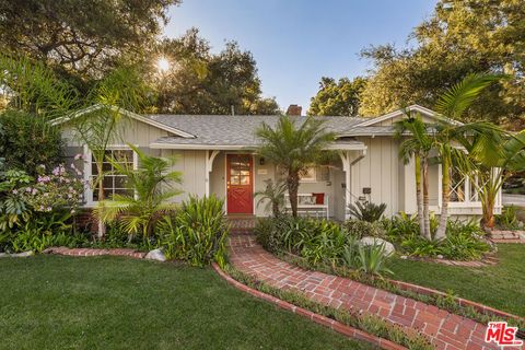 Photo of 3661 Malafia Drive, Glendale, CA 91208 (MLS # 26661805)