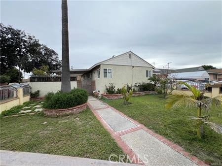 1634 E Briarvale