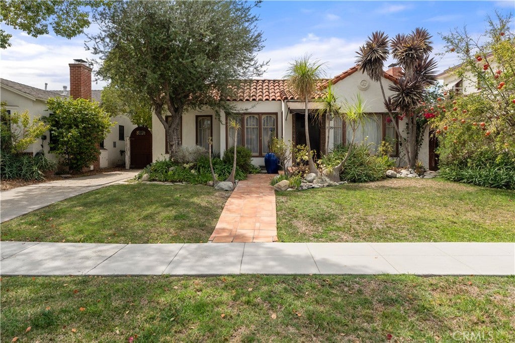 3729 Olive AVE