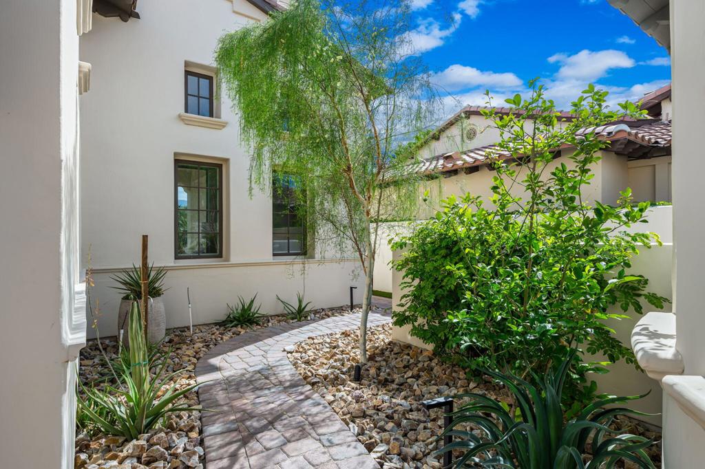 Andalusia at CM - Residential