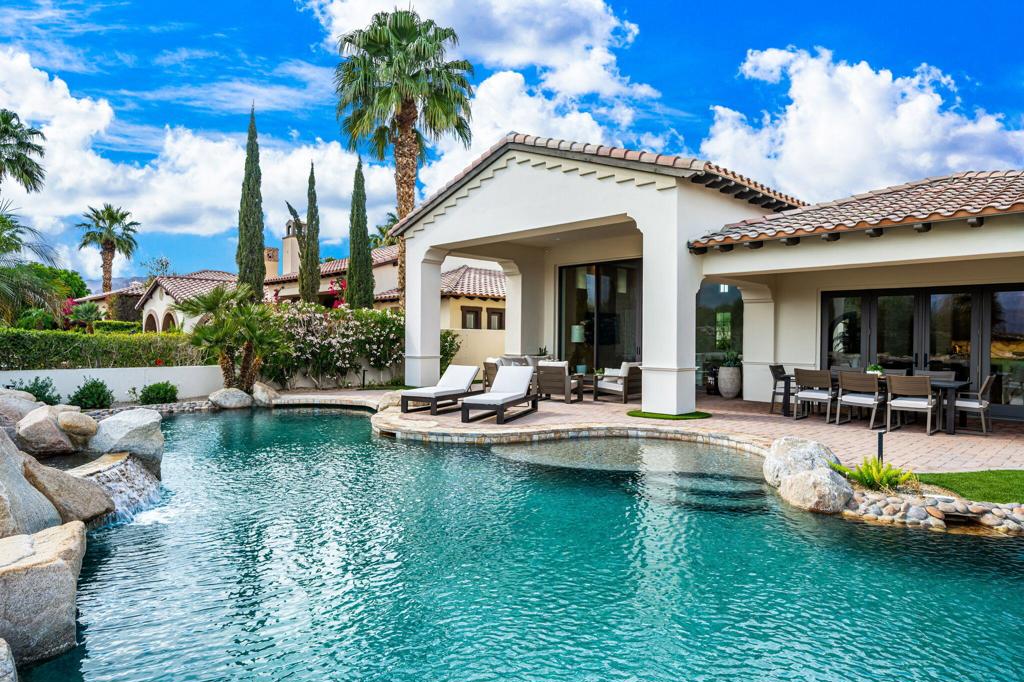 Andalusia at CM - Residential