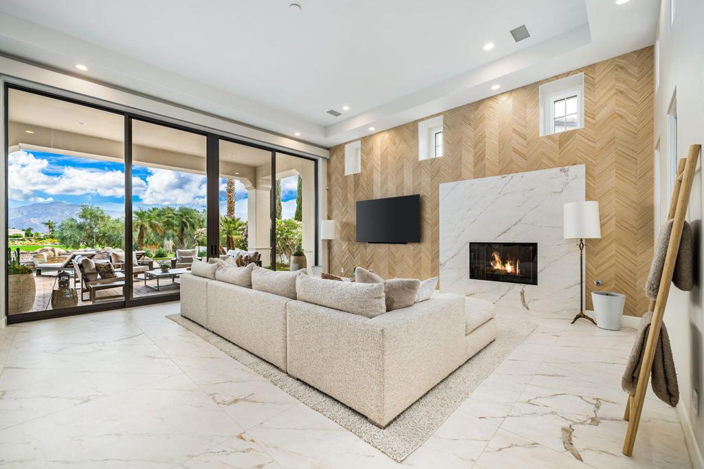 Andalusia at CM - Residential