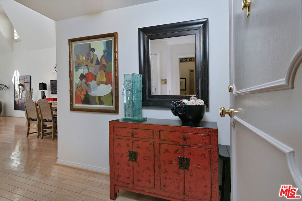 Photo of 1936 Pelham Avenue #301, Los Angeles, CA 90025 (MLS # 25622673)