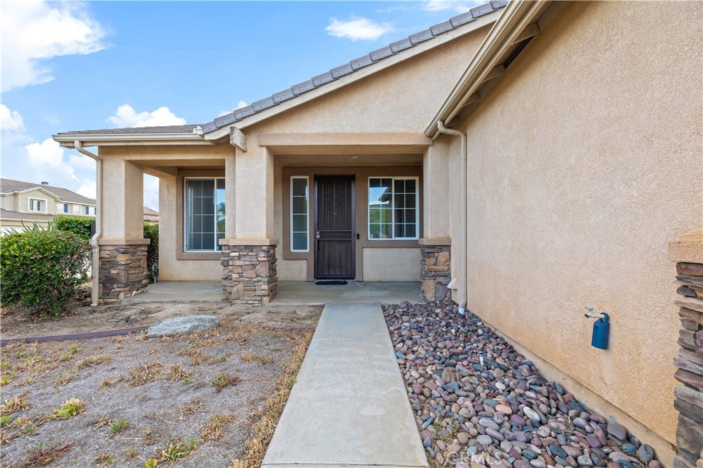 30941 Thorn Tree Way