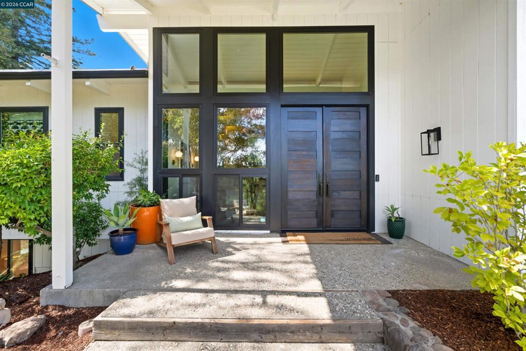 4161 4161 Coralee Ln