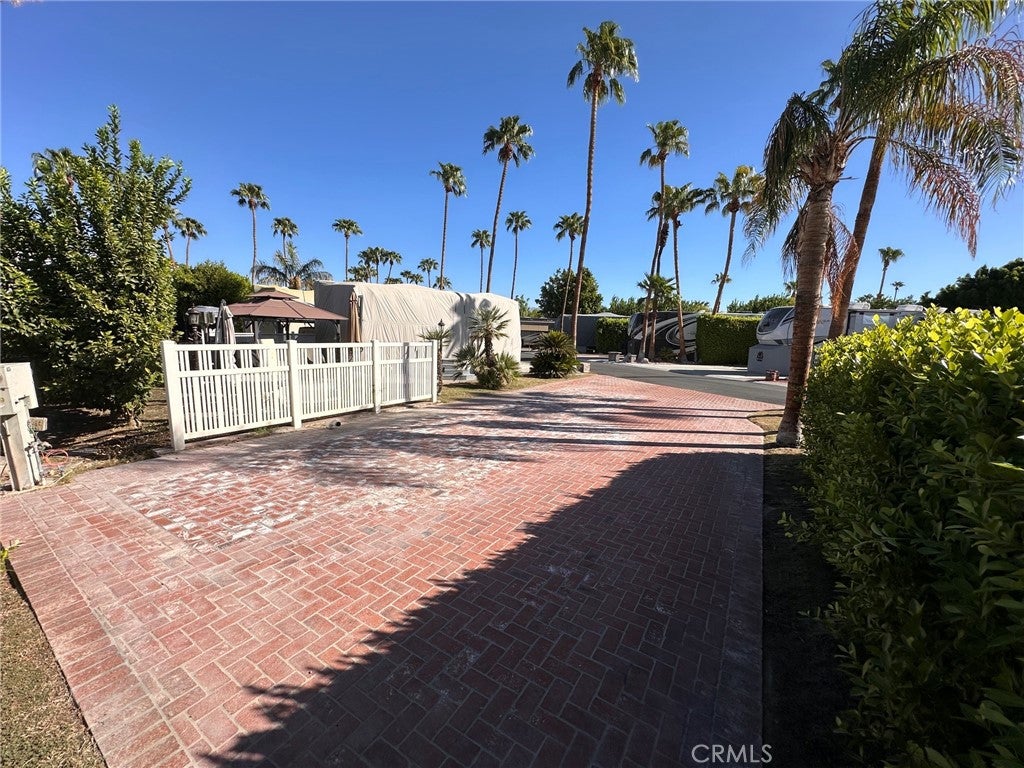69411 Ramon Road