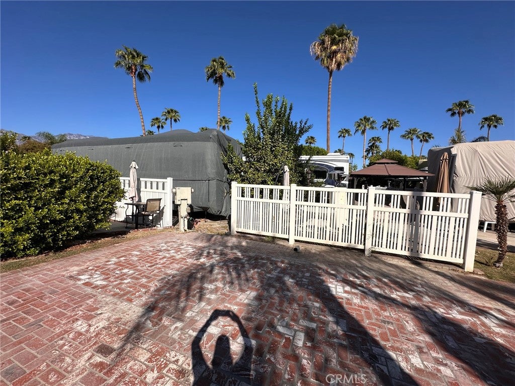 69411 Ramon Road