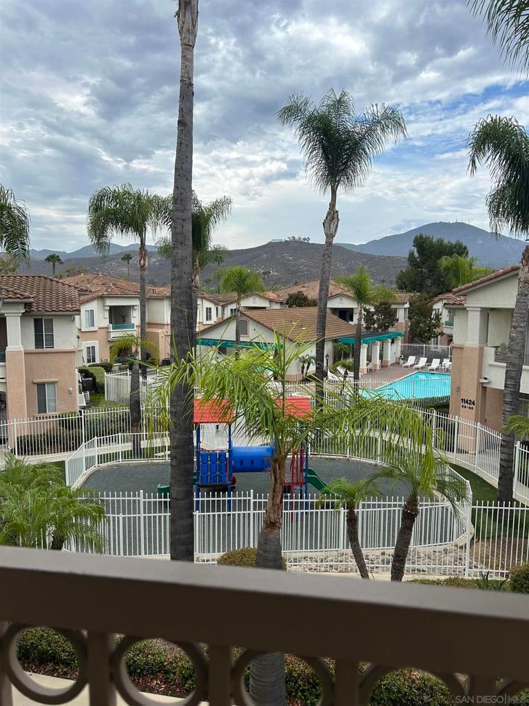11422 Via Rancho San Diego 86