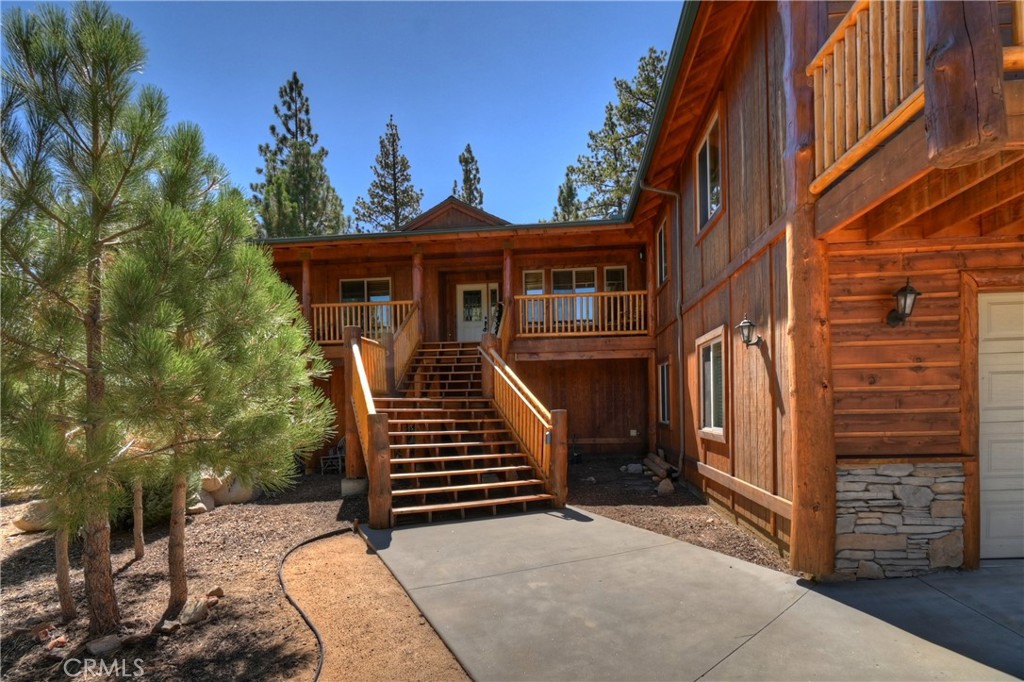 379 Fawntrail Place