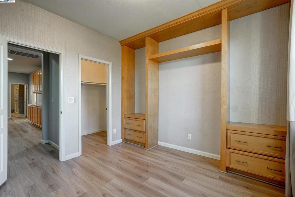 WINDEMERE - Residential