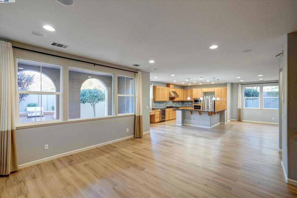 WINDEMERE - Residential