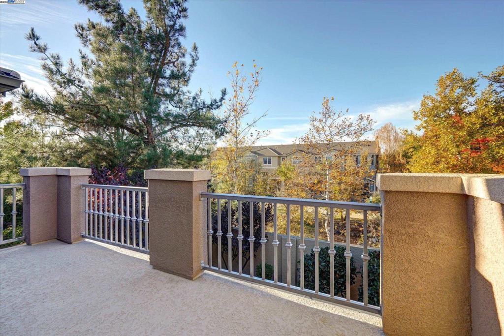 WINDEMERE - Residential