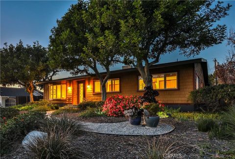 Photo of 633 Purdue Drive, Claremont, CA 91711 (MLS # CV26027886)