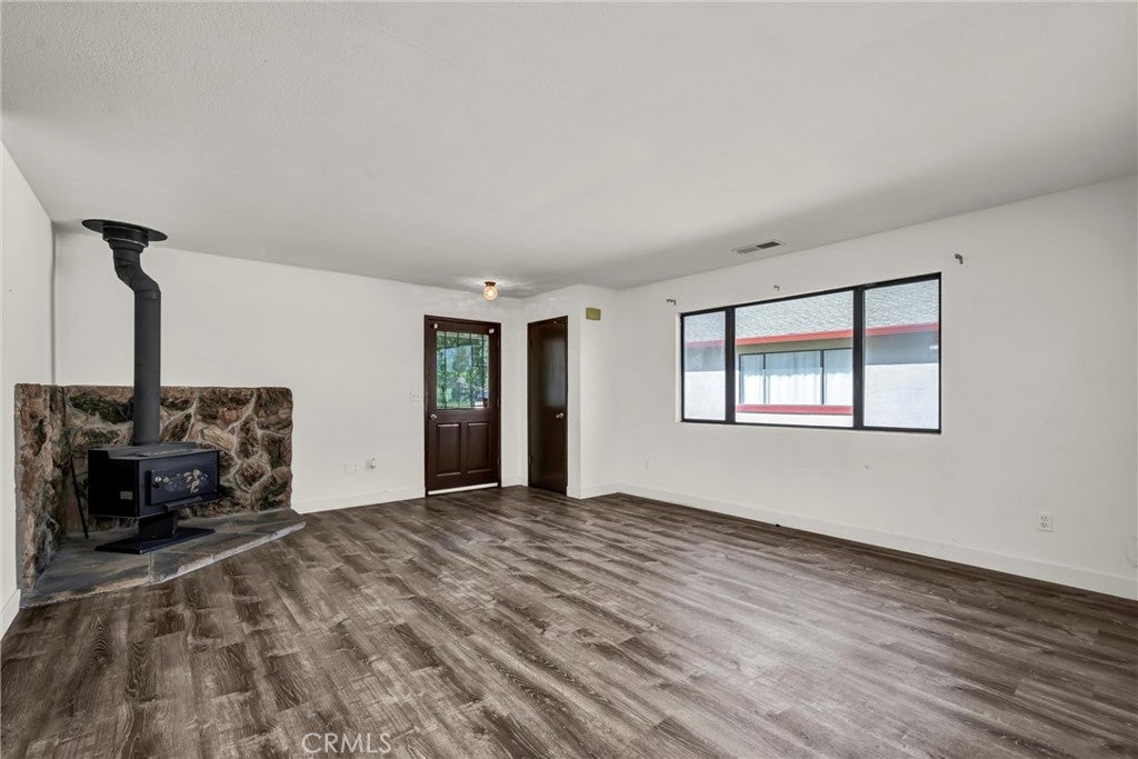 19270 Mountain Meadow S