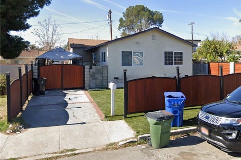 Photo of 6123 Fulcher AVE, North Hollywood, CA 91606 (MLS # SR26197005)