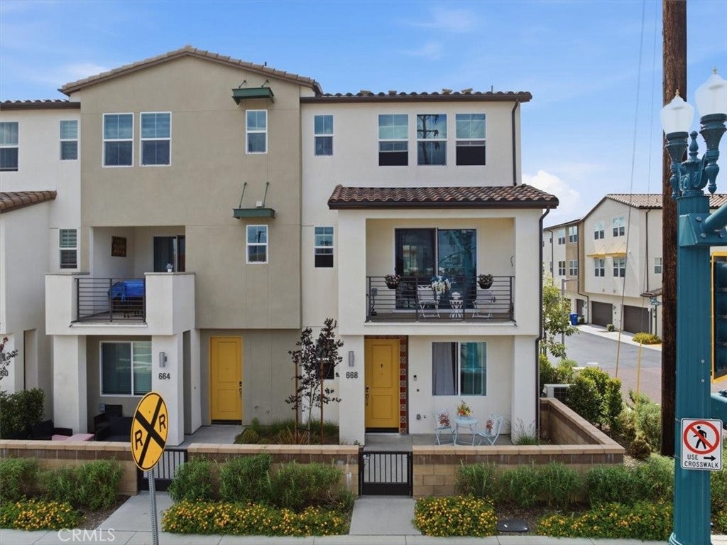 668 Limoncello Lane