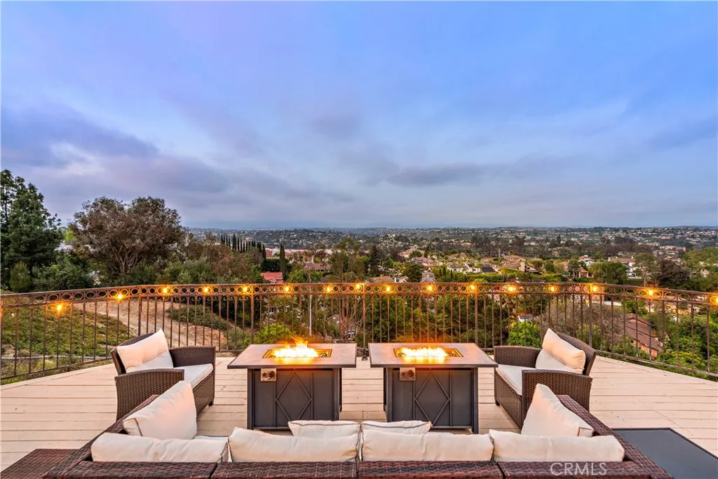 Laguna Hills, California 92653, United States, 6 Bedrooms Bedrooms, ,8 BathroomsBathrooms,Residential,Active,141255