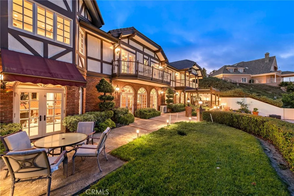 Laguna Hills, California 92653, United States, 6 Bedrooms Bedrooms, ,8 BathroomsBathrooms,Residential,Active,141255