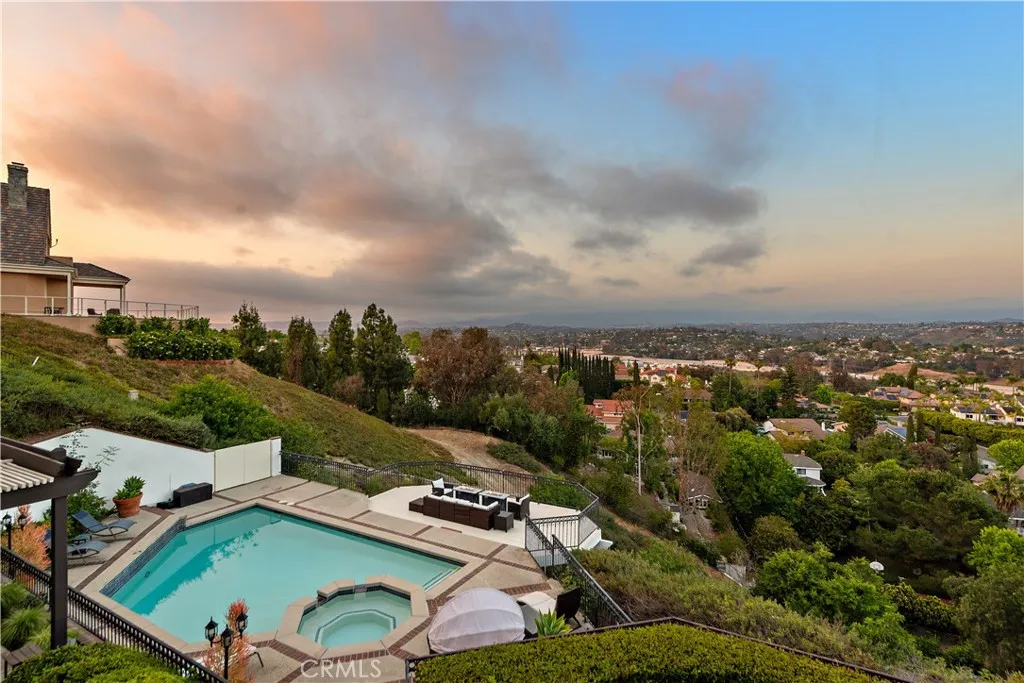 Laguna Hills, California 92653, United States, 6 Bedrooms Bedrooms, ,8 BathroomsBathrooms,Residential,Active,141255