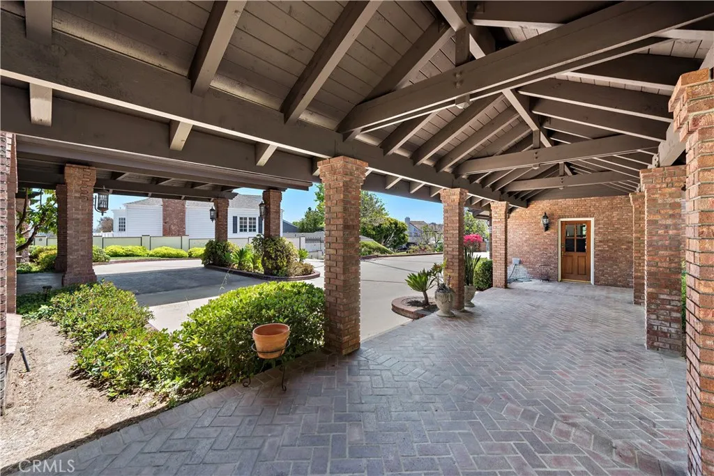 Laguna Hills, California 92653, United States, 6 Bedrooms Bedrooms, ,8 BathroomsBathrooms,Residential,Active,141255