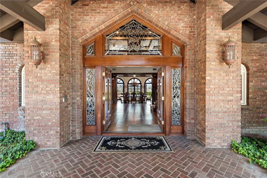 Laguna Hills, California 92653, United States, 6 Bedrooms Bedrooms, ,8 BathroomsBathrooms,Residential,Active,141255