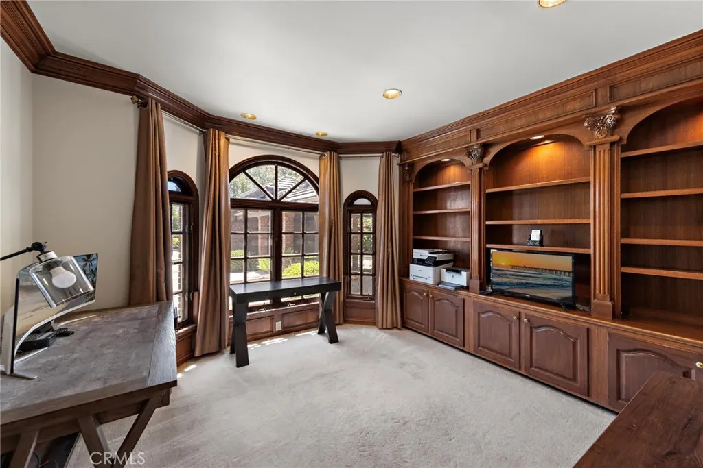 Laguna Hills, California 92653, United States, 6 Bedrooms Bedrooms, ,8 BathroomsBathrooms,Residential,Active,141255