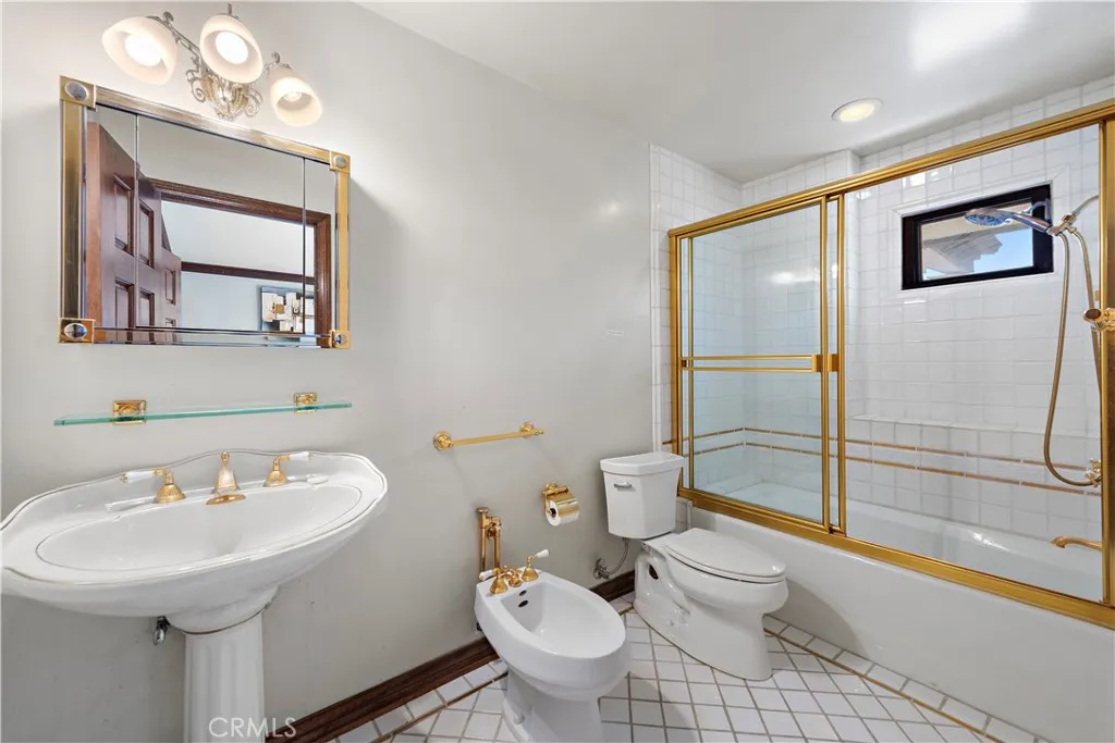 Laguna Hills, California 92653, United States, 6 Bedrooms Bedrooms, ,8 BathroomsBathrooms,Residential,Active,141255