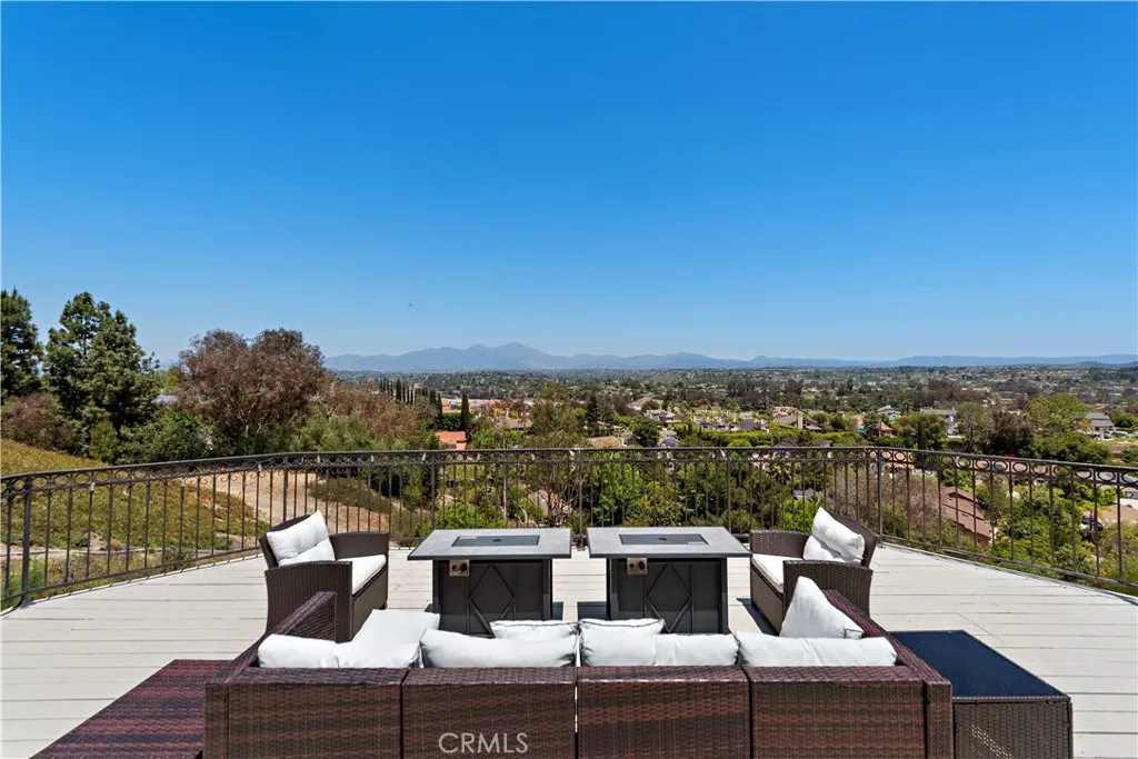 Laguna Hills, California 92653, United States, 6 Bedrooms Bedrooms, ,8 BathroomsBathrooms,Residential,Active,141255