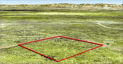 Tiny photo for 13849 Devore Road, Santa Margarita, CA 93453 (MLS # PI25138383)