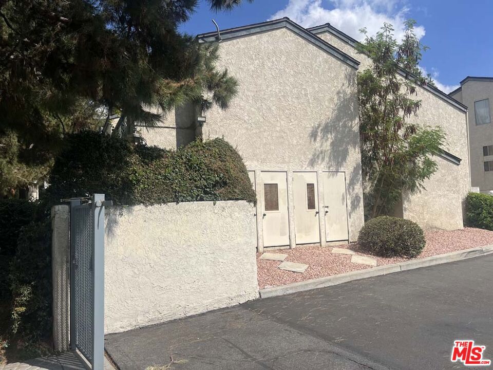 3902 Bresee Avenue 14