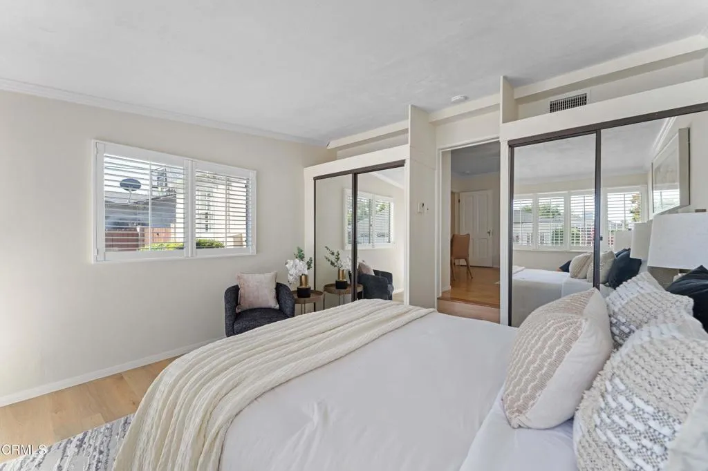 Pasadena, California 91107, United States, 2 Bedrooms Bedrooms, ,2 BathroomsBathrooms,Residential,Active,193493