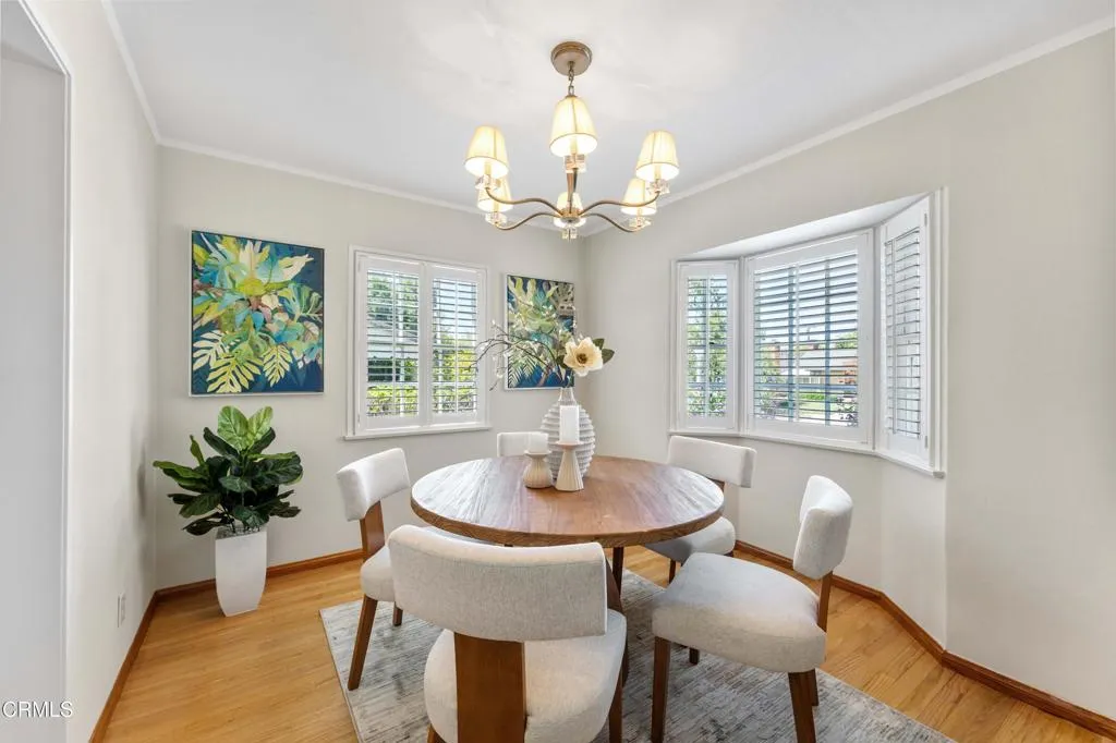 Pasadena, California 91107, United States, 2 Bedrooms Bedrooms, ,2 BathroomsBathrooms,Residential,Active,193493