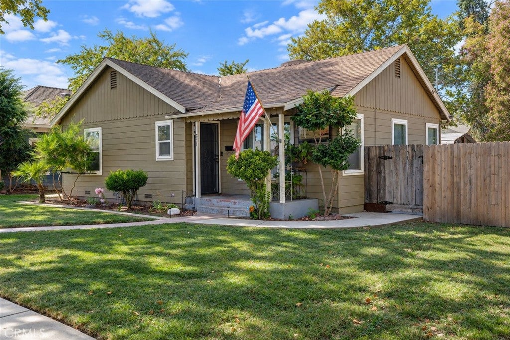 521 E Marshall
