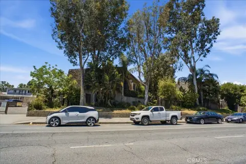 MLS: SR26132234