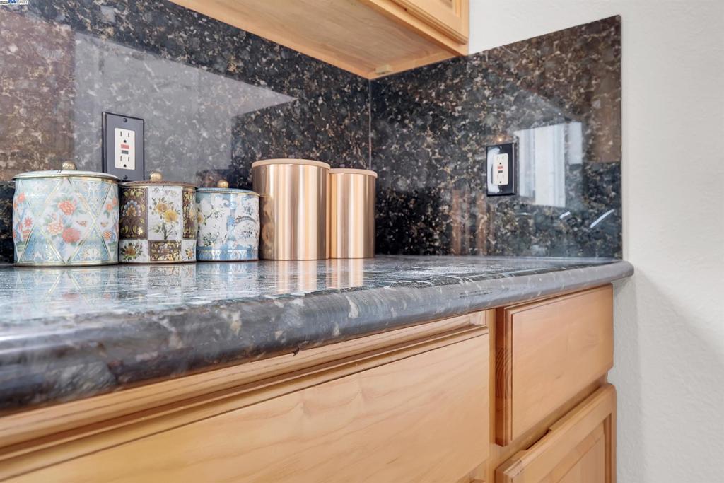 Not Listed - Residential
