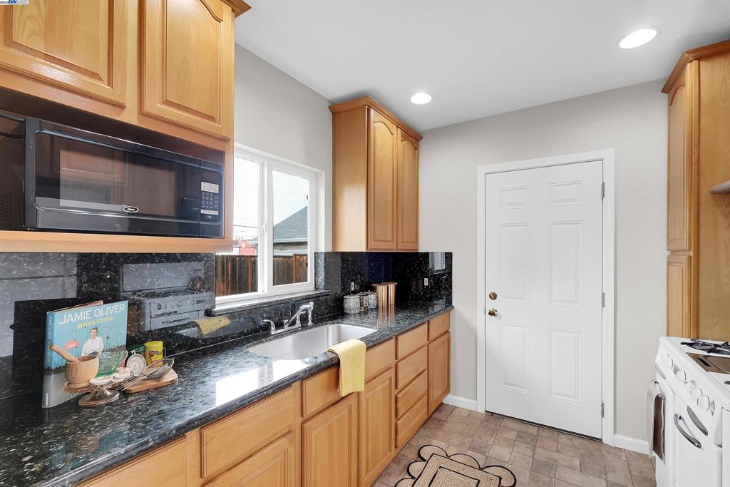 Not Listed - Residential