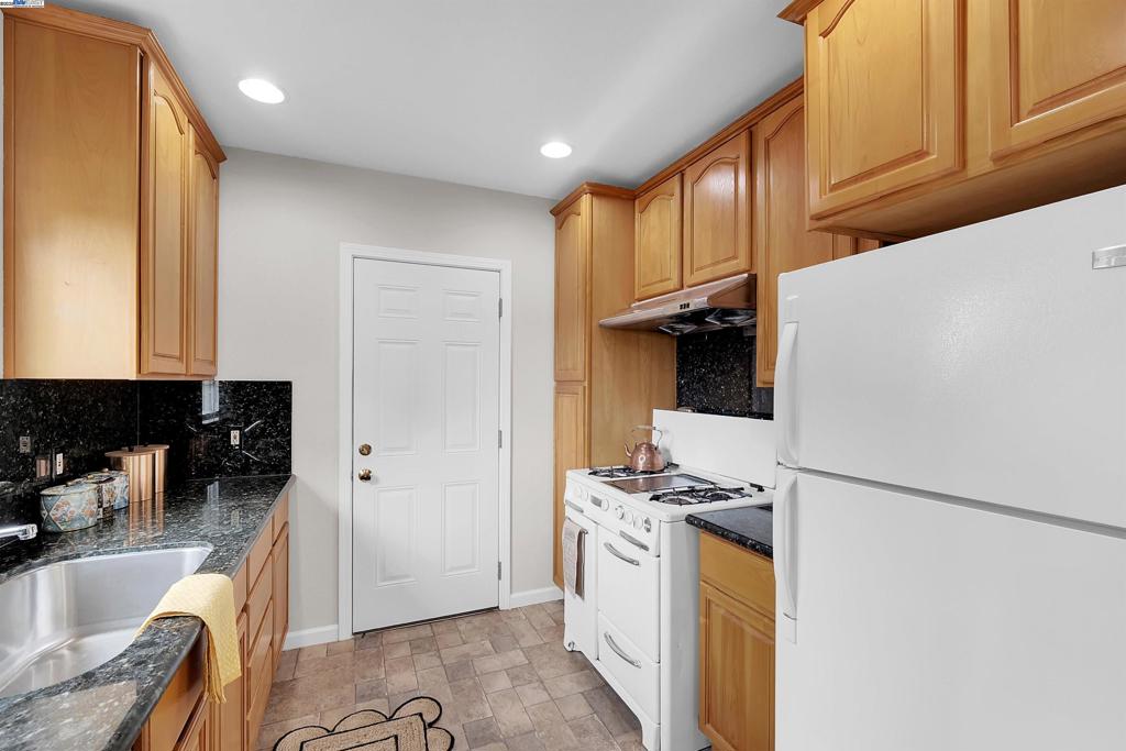 Not Listed - Residential