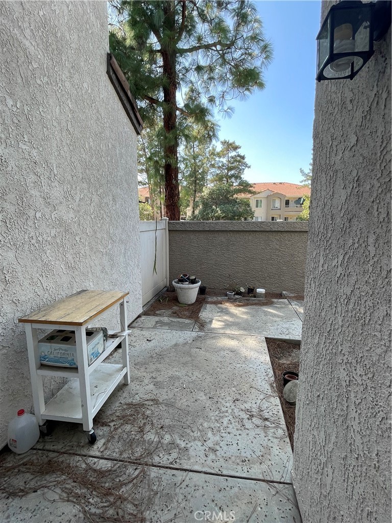 Tract No 22616 - Residential Lease