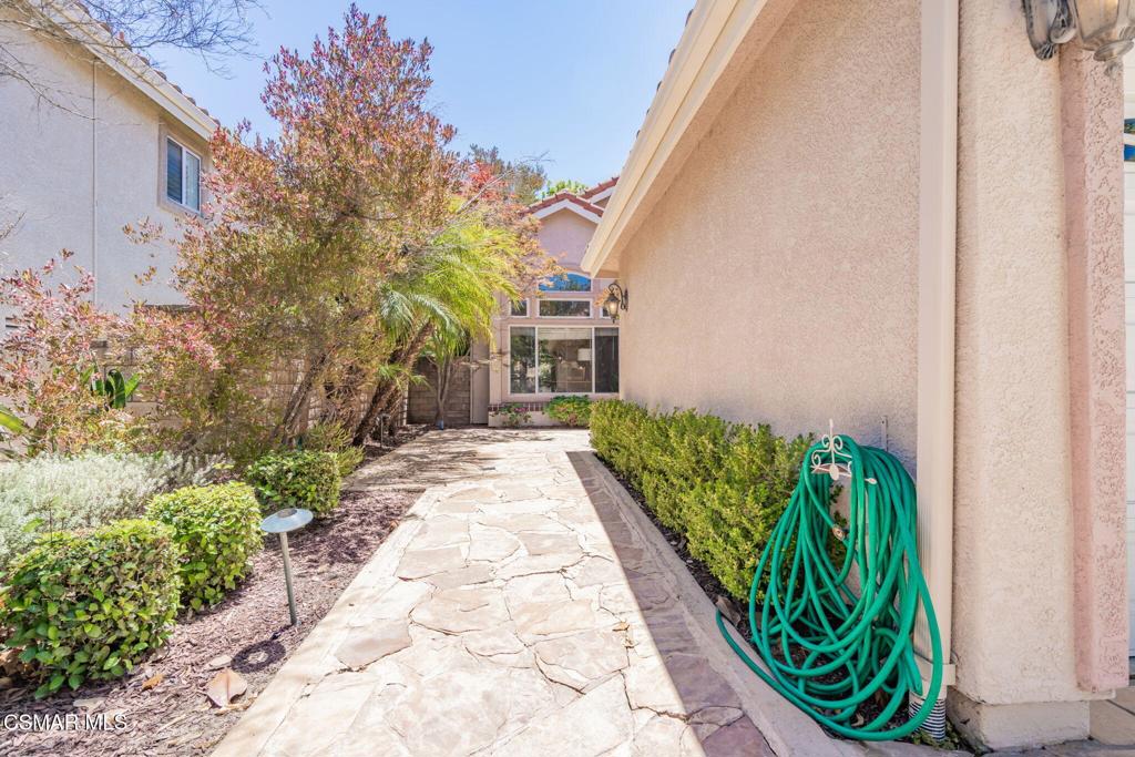 776 Holbertson Court