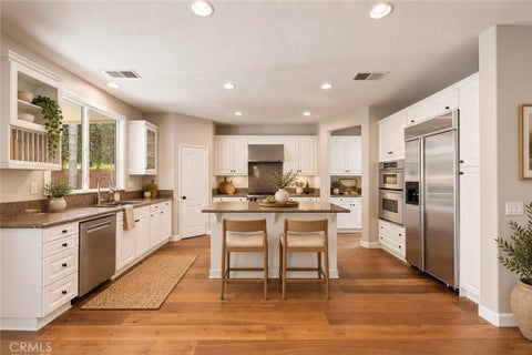 Photo of 45000 Vine Cliff St, Temecula, CA 92592 (MLS # PW26205763)