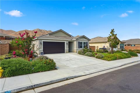 Photo of 21185 Telegraph RD, Riverside, CA 92507 (MLS # DW26155437)