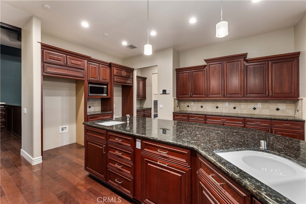Lancaster, California, 93536, United States, 5 Bedrooms Bedrooms, ,5 BathroomsBathrooms,Residential,Active,2028250