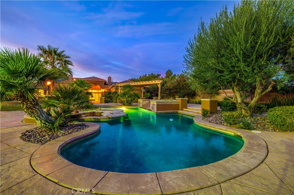 4124 Paddock Way
