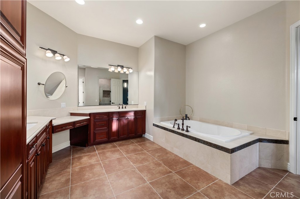 Lancaster, California, 93536, United States, 5 Bedrooms Bedrooms, ,5 BathroomsBathrooms,Residential,Active,2028250